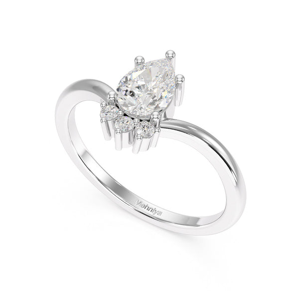 Mehniya's 925 Silver Ring